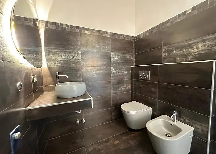 Lecco Rivers Retreat - Five Design Suites