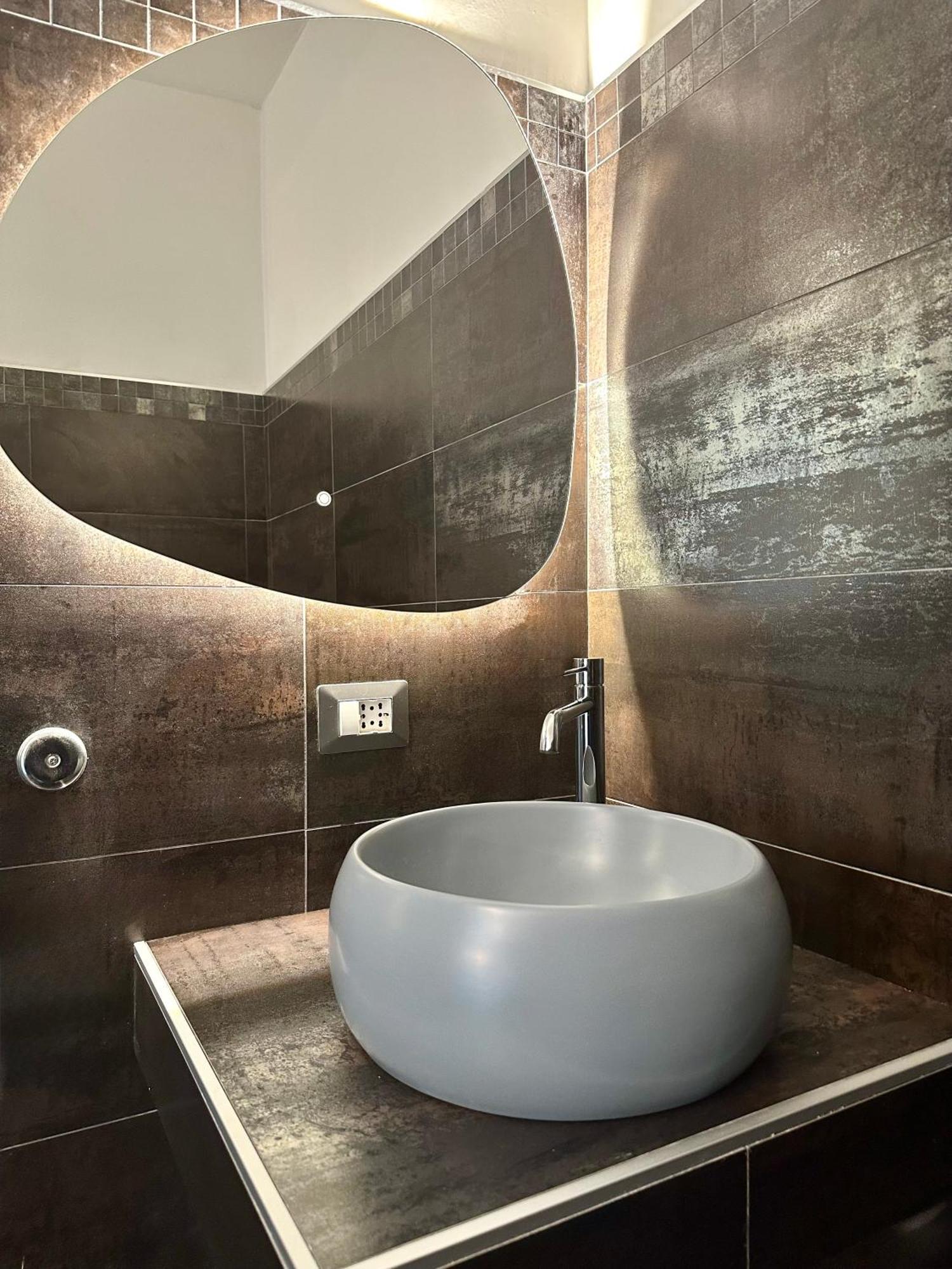 Rivers Retreat - Five Design * Lecco